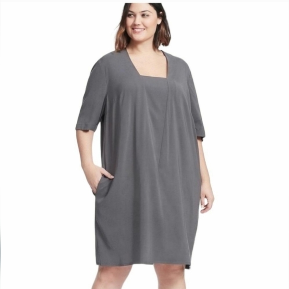 Universal Standard Dresses & Skirts - Universal Standard Gray Marilyn Pullover Scoopneck Shift Dress - Size S (14/16)